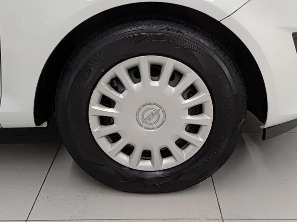 Opel Corsa D Рестайлинг II с пробегом 2013 года, цена 755 000 рублей, 65978 км, хэтчбек, Автокод Объявления