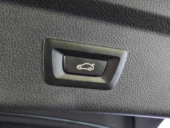 BMW 3 серии VI (F3x) с пробегом 2014 года, цена 1 880 000 рублей, 100885 км, лифтбек, Автокод Объявления