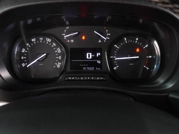 Peugeot Traveller I с пробегом 2018 года, цена 2 749 000 рублей, 157502 км, минивэн, Автокод Объявления