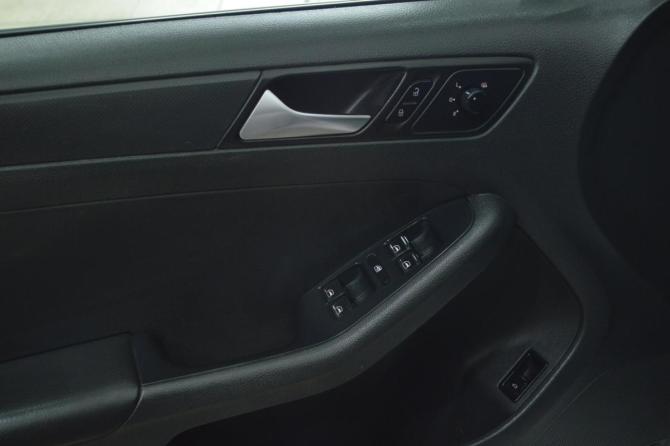 Volkswagen Jetta VI с пробегом 2013 года, цена 795 000 рублей, 150000 км, седан, Автокод Объявления