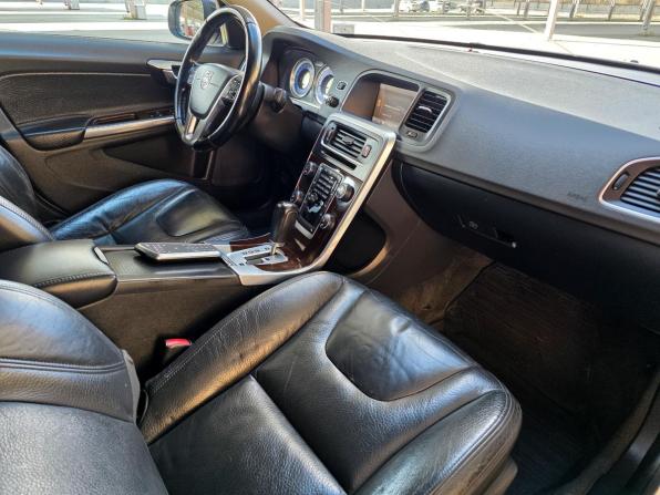 Volvo S60 II с пробегом 2012 года, цена 1 009 900 рублей, 267000 км, седан, Автокод Объявления