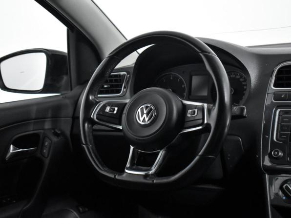 Volkswagen Polo V Рестайлинг с пробегом 2020 года, цена 1 312 000 рублей, 147533 км, седан, Автокод Объявления