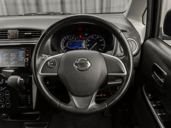 Nissan Dayz I Рестайлинг с пробегом 2018 года, цена 730 000 рублей, 129143 км, хэтчбек, Автокод Объявления