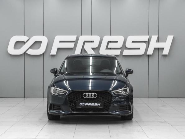 Audi A3 III (8V) Рестайлинг с пробегом 2019 года, цена 1 929 000 рублей, 109114 км, седан, Автокод Объявления