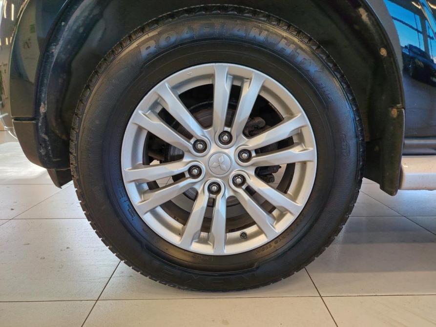 Mitsubishi Pajero IV Рестайлинг 1 Санкт-Петербург  - изображение 6