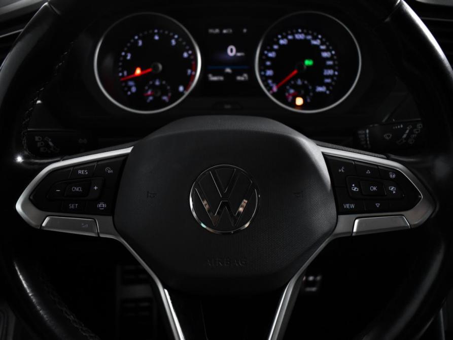 Volkswagen Tiguan II Рестайлинг Санкт-Петербург  - изображение 16