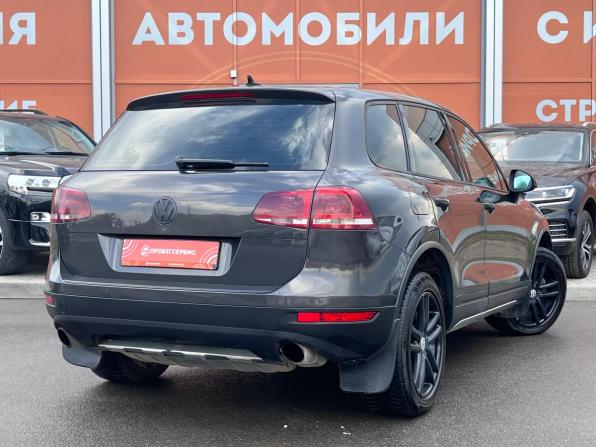 Volkswagen Touareg II с пробегом 2010 года, цена 1 900 000 рублей, 241319 км, внедорожник, Автокод Объявления