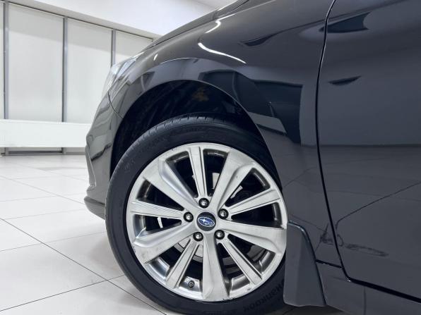 Subaru Legacy VI Рестайлинг с пробегом 2018 года, цена 2 230 000 рублей, 97892 км, седан, Автокод Объявления