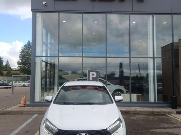Lada (ВАЗ) Vesta I Рестайлинг (NG) с пробегом 2023 года, цена 1 250 000 рублей, 57401 км, седан, Автокод Объявления