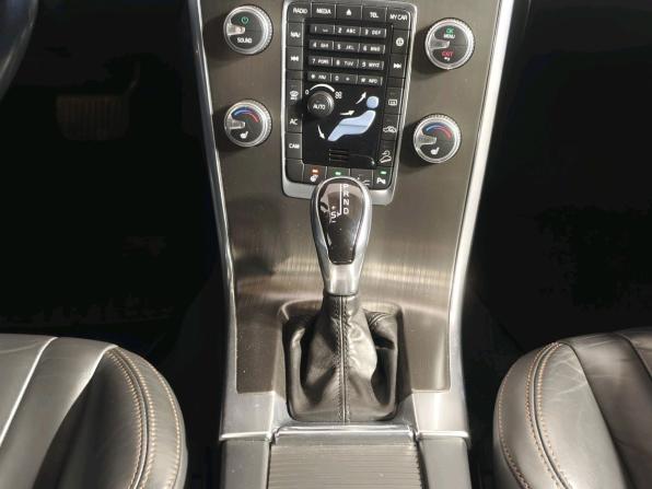 Volvo XC60 I Рестайлинг с пробегом 2014 года, цена 1 919 000 рублей, 153498 км, внедорожник, Автокод Объявления