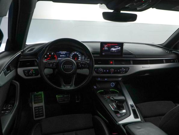 Audi A4 V (B9) с пробегом 2017 года, цена 2 600 000 рублей, 124342 км, седан, Автокод Объявления