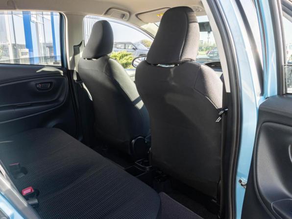 Toyota Vitz III (XP130) Рестайлинг с пробегом 2014 года, цена 800 000 рублей, 109208 км, хэтчбек, Автокод Объявления