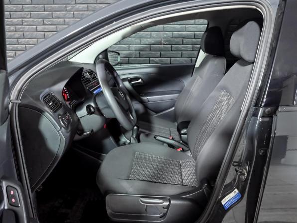 Volkswagen Polo V Рестайлинг с пробегом 2018 года, цена 1 180 000 рублей, 67735 км, седан, Автокод Объявления