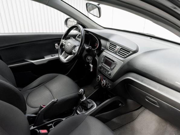 Kia Rio III с пробегом 2014 года, цена 800 000 рублей, 138241 км, хэтчбек, Автокод Объявления