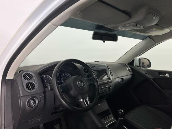 Volkswagen Tiguan I Рестайлинг с пробегом 2014 года, цена 1 085 000 рублей, 195000 км, внедорожник, Автокод Объявления