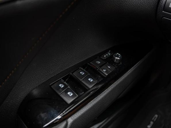 Toyota Camry VIII (XV70) с пробегом 2019 года, цена 2 600 000 рублей, 161210 км, седан, Автокод Объявления