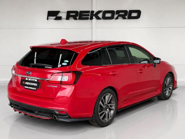Subaru Levorg I с пробегом 2014 года, цена 1 300 000 рублей, 177567 км, универсал, Автокод Объявления