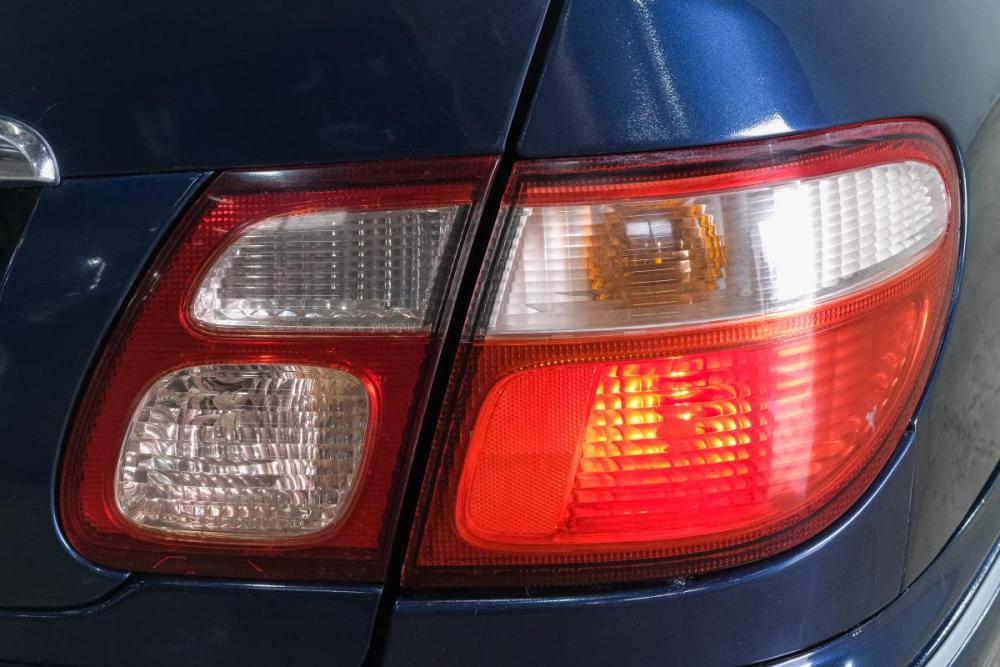 Nissan Bluebird Sylphy I (G10) Новокузнецк  - изображение 9