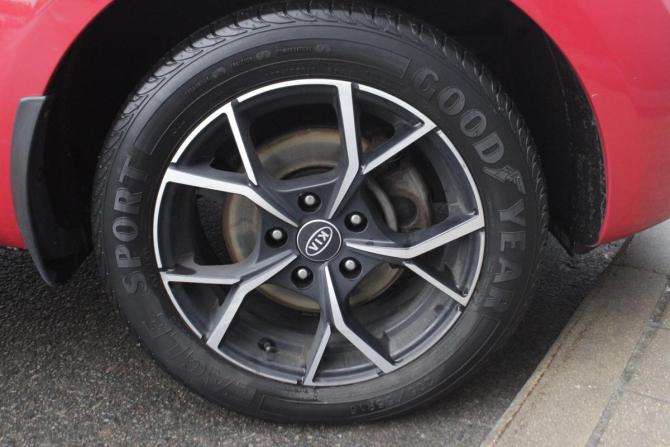 Kia Soul I Рестайлинг с пробегом 2013 года, цена 1 010 000 рублей, 197058 км, хэтчбек, Автокод Объявления