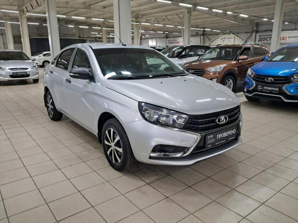 Lada (ВАЗ) Vesta I с пробегом 2021 года, цена 1 050 000 рублей, 113210 км, седан, Автокод Объявления