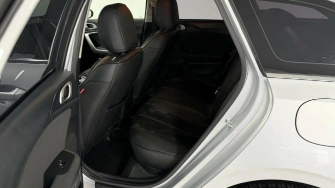 Kia Ceed III Рестайлинг с пробегом 2021 года, цена 1 890 000 рублей, 165000 км, универсал, Автокод Объявления