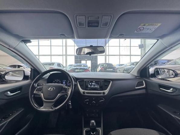 Hyundai Solaris II с пробегом 2017 года, цена 1 249 000 рублей, 166770 км, седан, Автокод Объявления