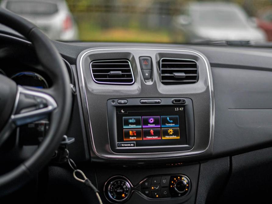 Renault Logan II Рестайлинг Санкт-Петербург  - изображение 7
