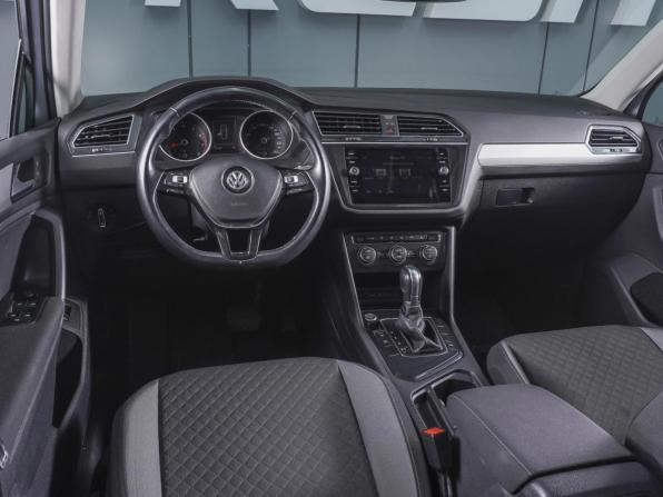 Volkswagen Tiguan II с пробегом 2019 года, цена 2 550 000 рублей, 105849 км, внедорожник, Автокод Объявления
