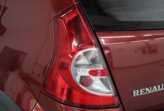 Renault Sandero I с пробегом 2013 года, цена 580 000 рублей, 121407 км, хэтчбек, Автокод Объявления