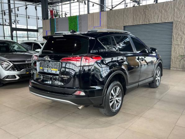 Toyota RAV4 IV (XA40) Рестайлинг с пробегом 2017 года, цена 2 420 000 рублей, 152831 км, внедорожник, Автокод Объявления