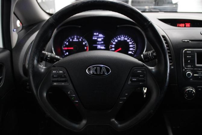 Kia Cerato III с пробегом 2015 года, цена 1 157 000 рублей, 117700 км, седан, Автокод Объявления