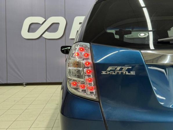 Honda Fit Shuttle I с пробегом 2012 года, цена 859 000 рублей, 174000 км, универсал, Автокод Объявления