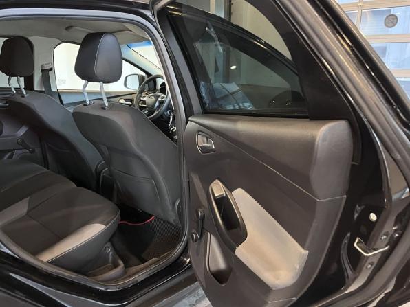 Ford Focus III с пробегом 2011 года, цена 583 000 рублей, 226695 км, хэтчбек, Автокод Объявления