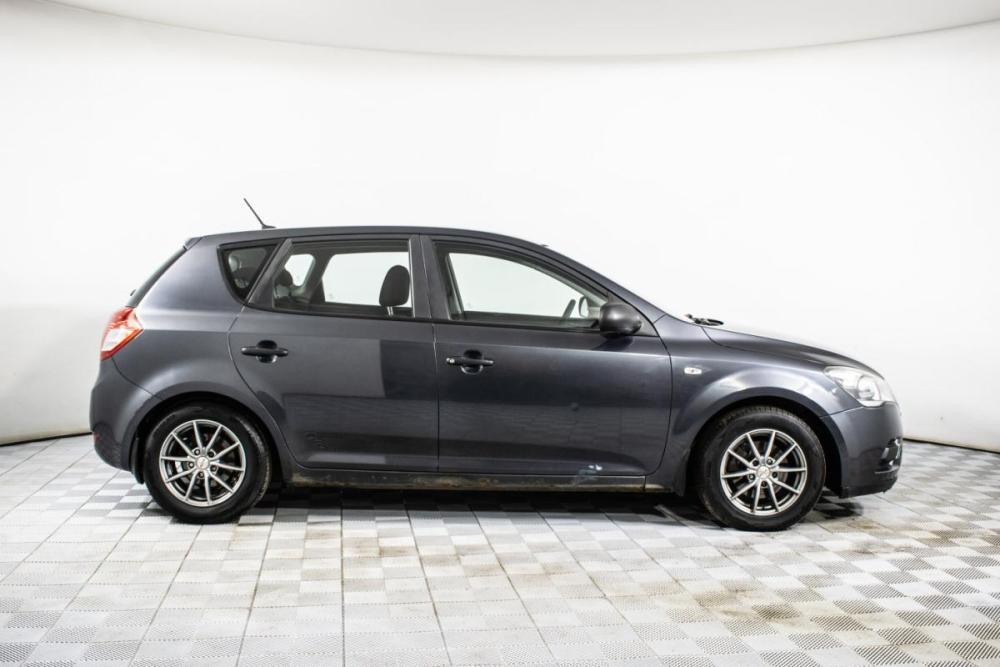 Kia Ceed I Рестайлинг Москва  - изображение 4