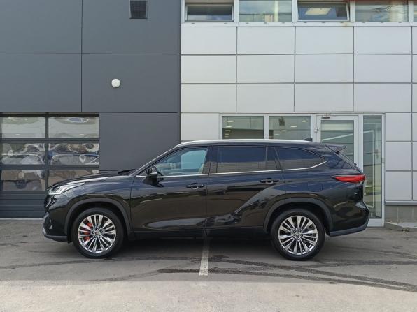 Toyota Highlander IV (XU70) с пробегом 2025 года, цена 4 759 000 рублей, 22320 км, внедорожник, Автокод Объявления