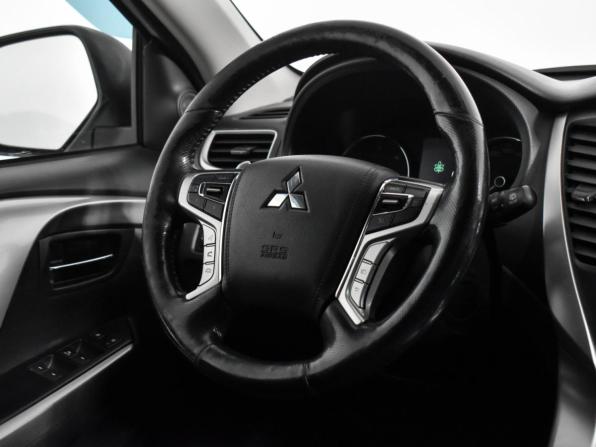 Mitsubishi Pajero Sport III с пробегом 2017 года, цена 2 647 000 рублей, 118113 км, внедорожник, Автокод Объявления