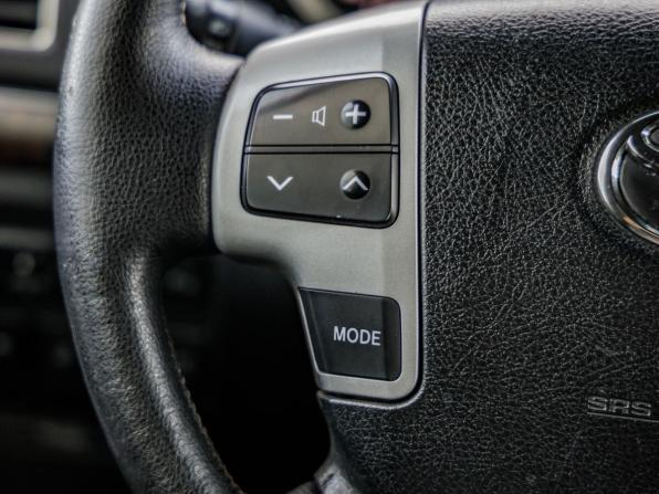 Toyota Land Cruiser 200 Series Рестайлинг 1 с пробегом 2012 года, цена 5 498 000 рублей, 289000 км, внедорожник, Автокод Объявления