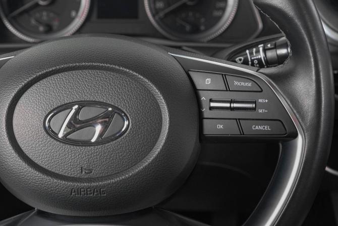 Hyundai Sonata VIII (DN8) с пробегом 2022 года, цена 2 629 000 рублей, 60400 км, седан, Автокод Объявления