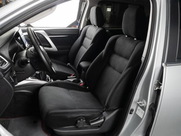 Mitsubishi Pajero Sport III с пробегом 2017 года, цена 2 299 000 рублей, 230033 км, внедорожник, Автокод Объявления