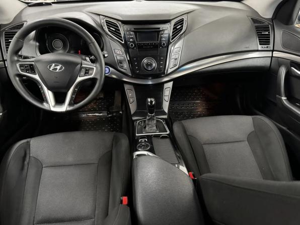 Hyundai i40 I с пробегом 2013 года, цена 1 200 000 рублей, 327000 км, универсал, Автокод Объявления