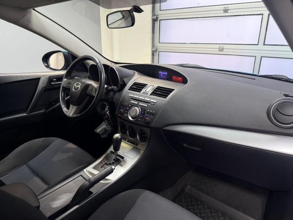 Mazda 3 II (BL) с пробегом 2010 года, цена 970 000 рублей, 160000 км, хэтчбек, Автокод Объявления