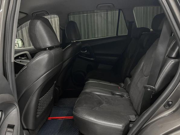 Toyota RAV4 III (XA30) Рестайлинг с пробегом 2012 года, цена 1 550 000 рублей, 165000 км, внедорожник, Автокод Объявления