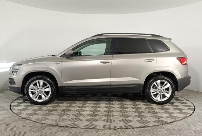 Skoda Karoq I с пробегом 2021 года, цена 2 380 000 рублей, 134022 км, внедорожник, Автокод Объявления