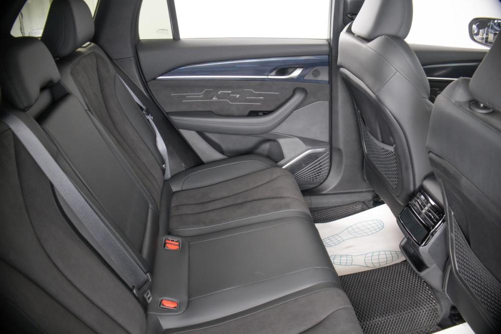 Geely Monjaro I Пермь  - изображение 13