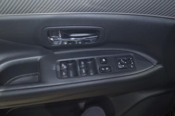 Mitsubishi Outlander III Рестайлинг 3 с пробегом 2020 года, цена 2 500 000 рублей, 81900 км, внедорожник, Автокод Объявления