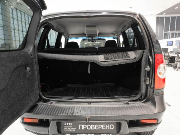 Chevrolet Niva I Рестайлинг с пробегом 2012 года, цена 350 000 рублей, 233254 км, внедорожник, Автокод Объявления