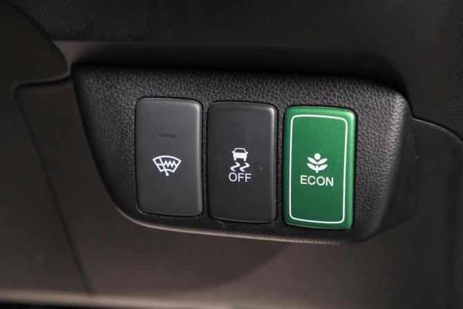 Honda Fit Shuttle I с пробегом 2012 года, цена 1 069 000 рублей, 166000 км, универсал, Автокод Объявления