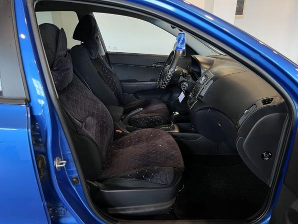 Hyundai i30 I Рестайлинг с пробегом 2010 года, цена 690 000 рублей, 242169 км, хэтчбек, Автокод Объявления
