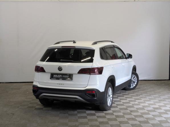 Volkswagen Taos I с пробегом 2022 года, цена 2 450 000 рублей, 95360 км, внедорожник, Автокод Объявления