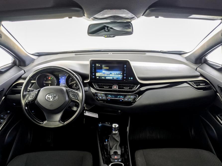 Toyota C-HR I Москва  - изображение 14